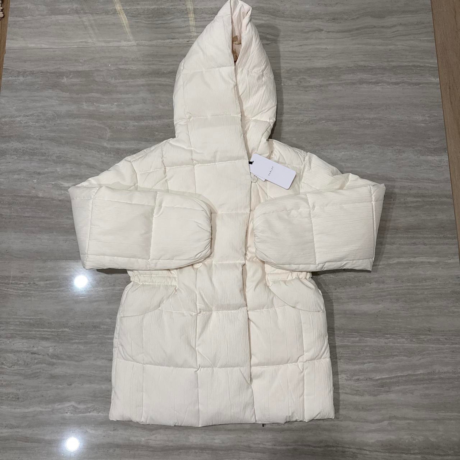 Varley Kaia Quilted Coat Brand